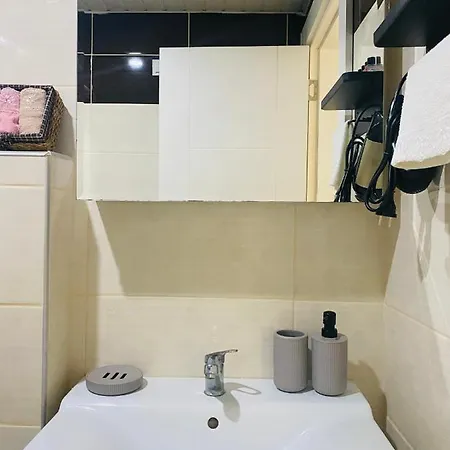 Aether Flats No3,old Town,beach,central,netflix Apartman