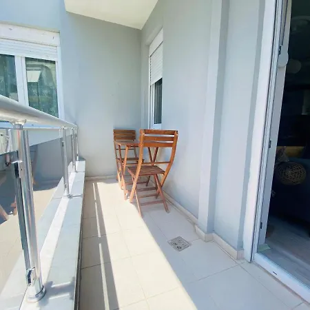 Aether Flats No3,old Town,beach,central,netflix